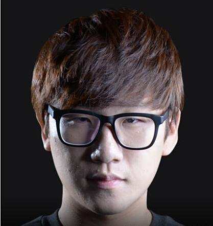 这个不爱踢 这个不爱踢