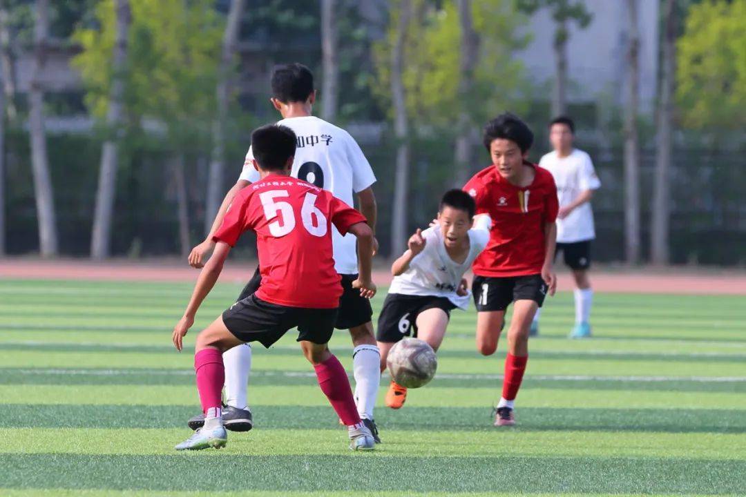 虽然属于